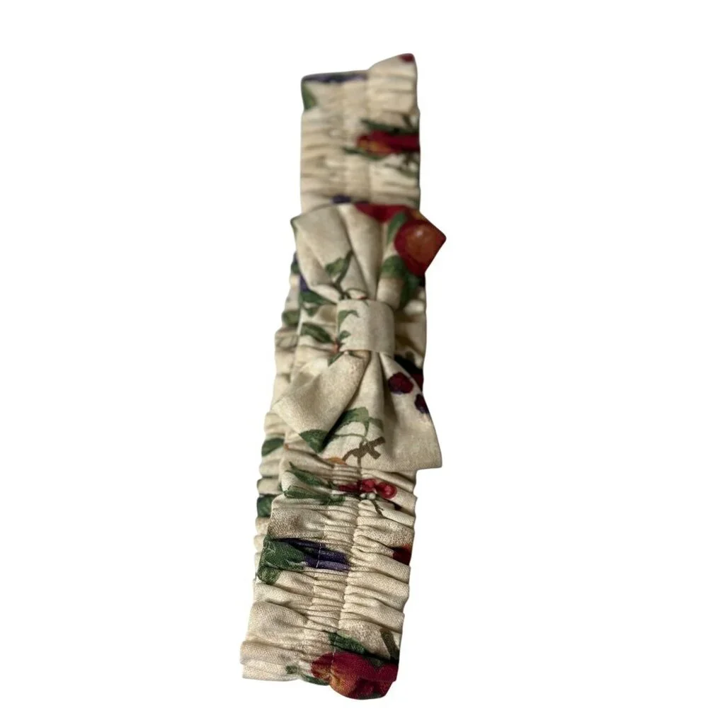 Longaberger Fruit Medley Ruffle Basket Band 12